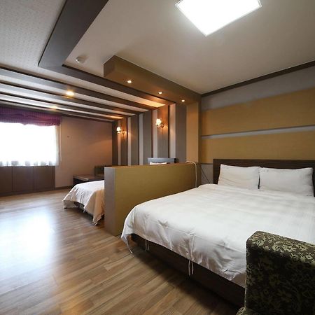 Yes Motel Gunsan Eksteriør bilde
