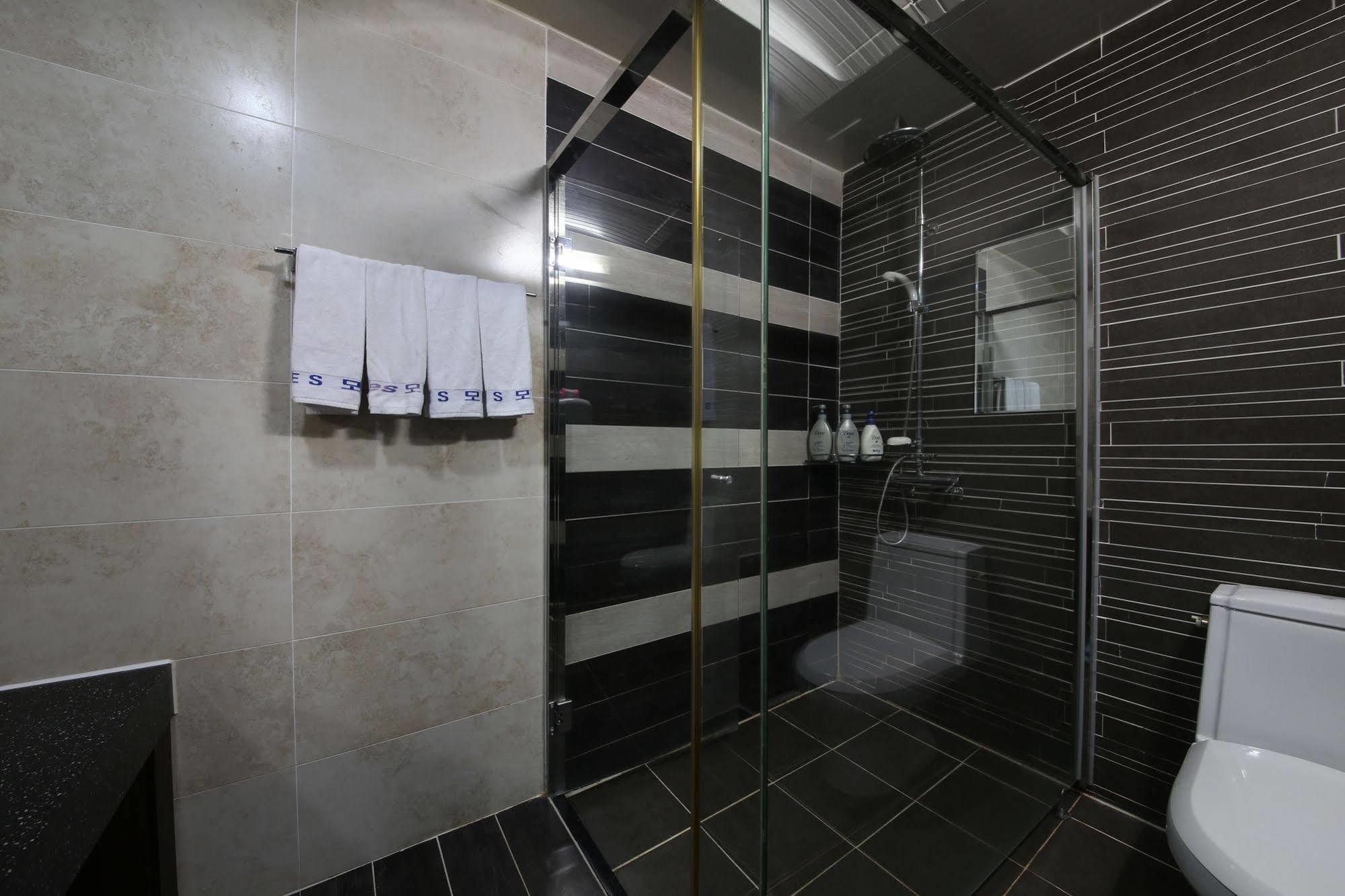 Yes Motel Gunsan Eksteriør bilde
