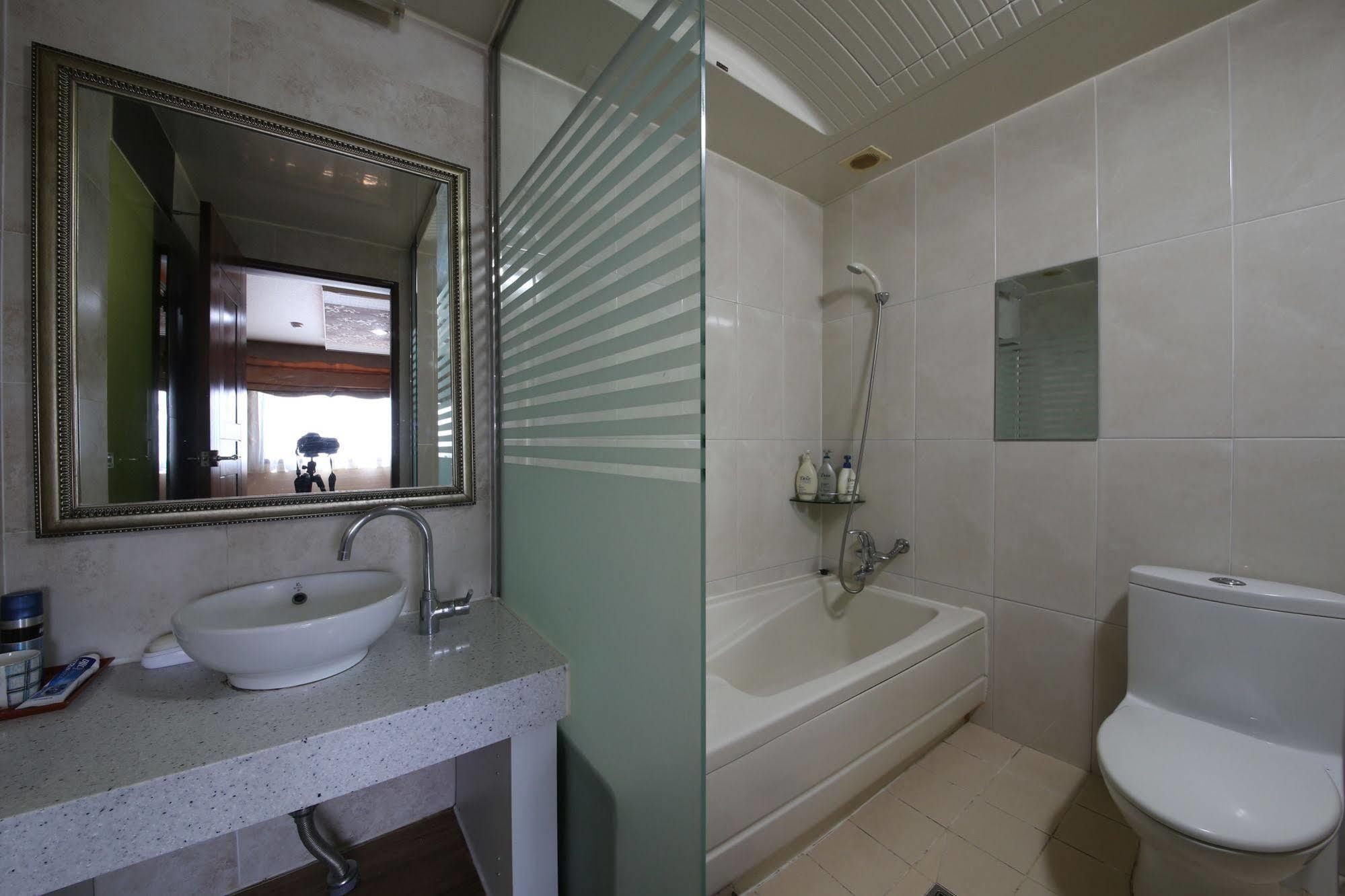 Yes Motel Gunsan Eksteriør bilde